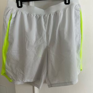 Under Armour 7” Launch short